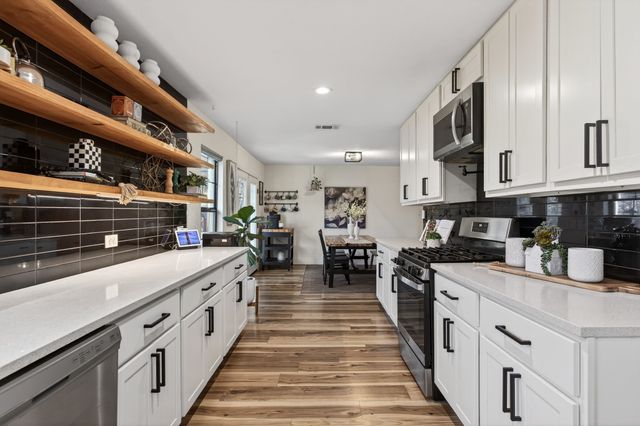 316 Old Justin Road, Argyle, TX 76226