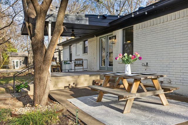 316 Old Justin Road, Argyle, TX 76226