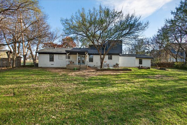 316 Old Justin Road, Argyle, TX 76226
