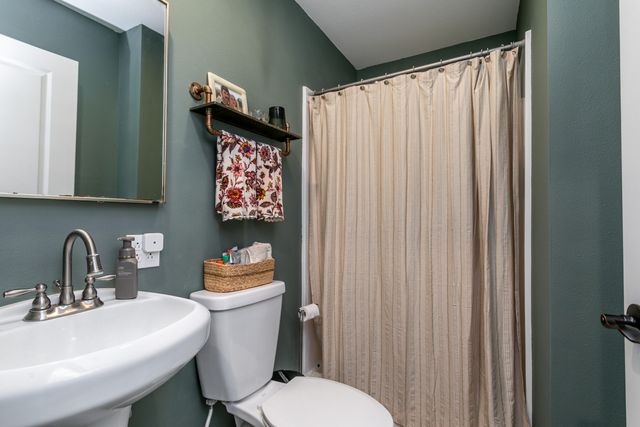 511 E SOUTHGATE ST, Centralia, MO 65240