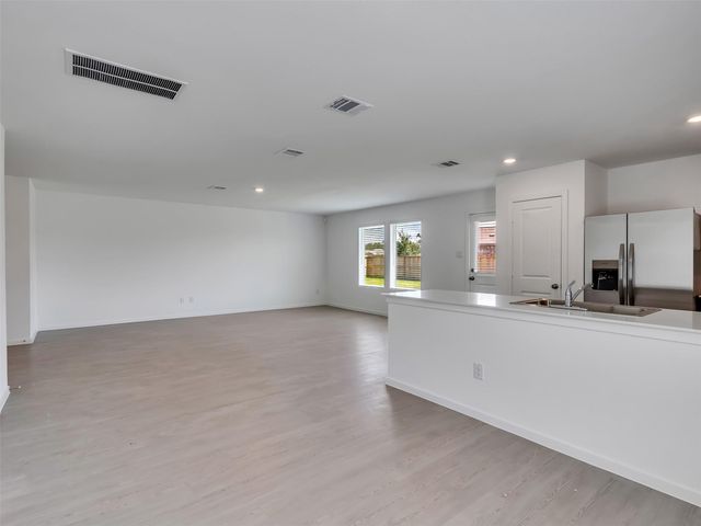921 Capracotta, Huffman, TX 77336
