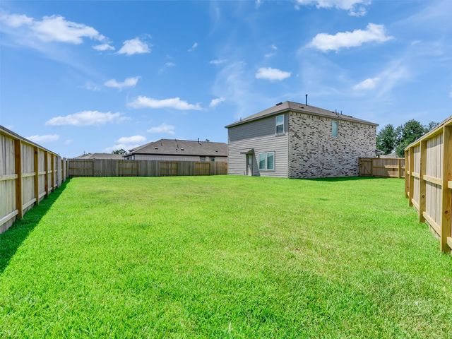 921 Capracotta, Huffman, TX 77336