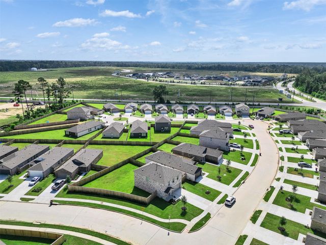 921 Capracotta, Huffman, TX 77336