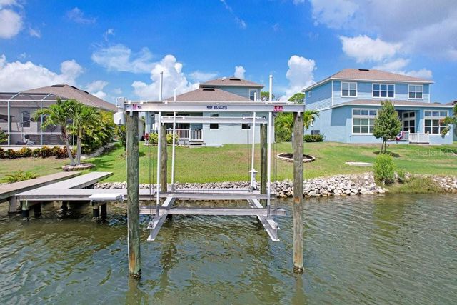 5425 WISHING ARCH DRIVE, Apollo Beach, FL 33572
