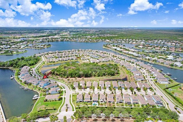 5425 WISHING ARCH DRIVE, Apollo Beach, FL 33572