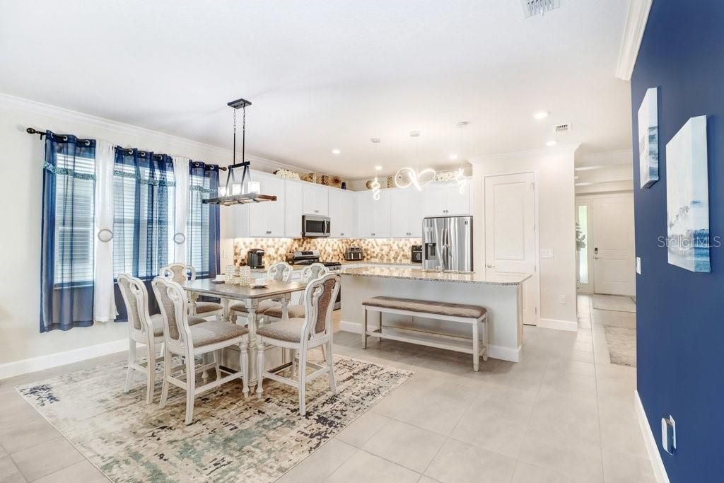 Image 16 of property listing at 5425 WISHING ARCH DRIVE, Apollo Beach, FL 33572