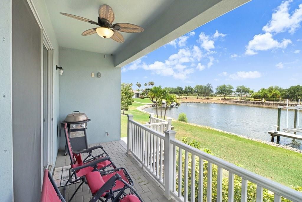 Image 35 of property listing at 5425 WISHING ARCH DRIVE, Apollo Beach, FL 33572