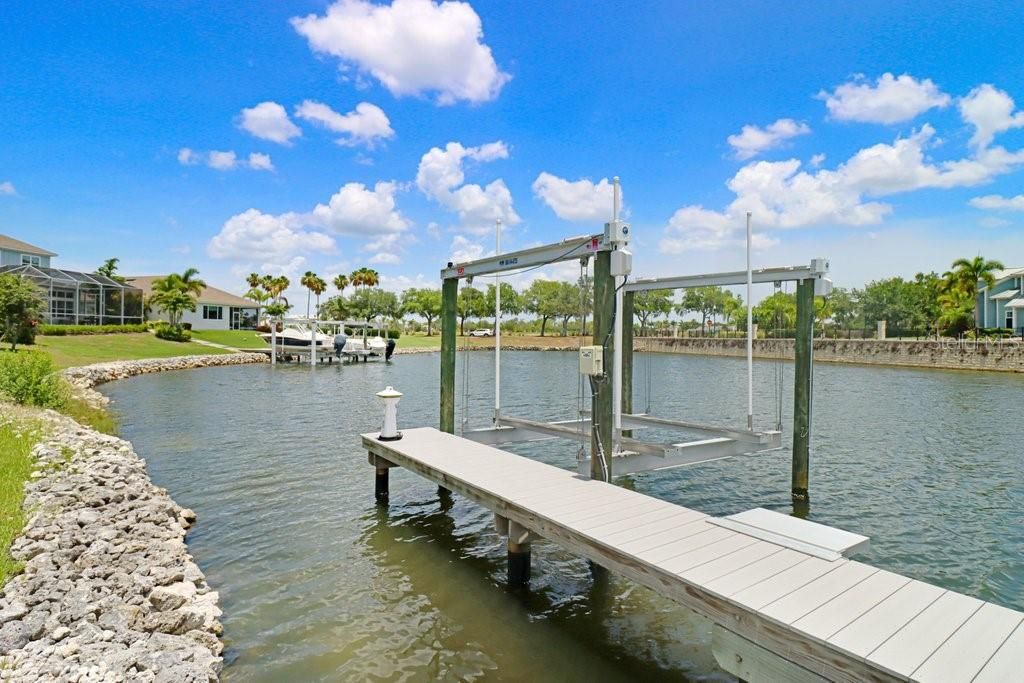 Image 38 of property listing at 5425 WISHING ARCH DRIVE, Apollo Beach, FL 33572