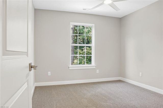 8819 Semmes AVE, Norfolk, VA 23503