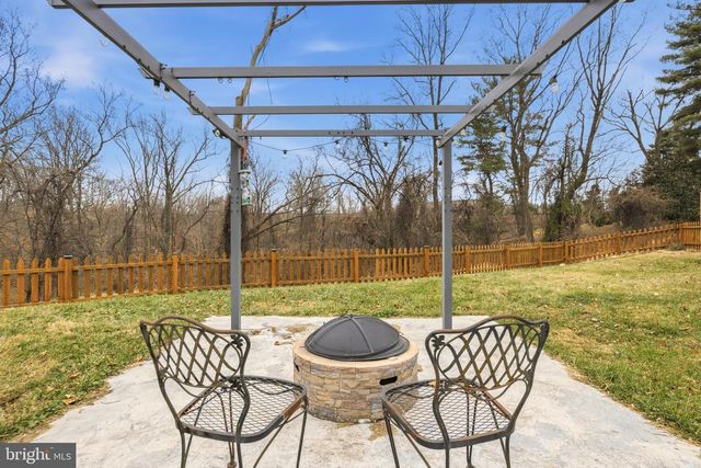 6206 PLEASANT VIEW AVE, Baltimore, MD 21209