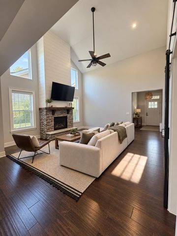 648 Beamon Drive, Franklin, TN 37064