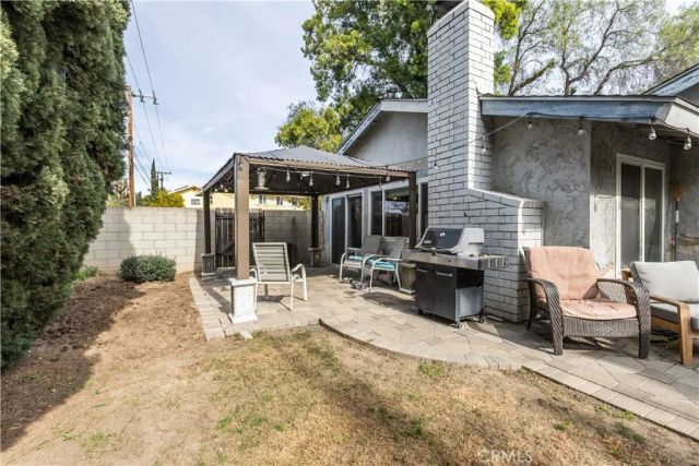 910 E Glendale, Orange, CA 92865