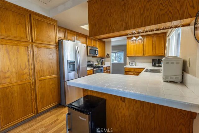 910 E Glendale, Orange, CA 92865