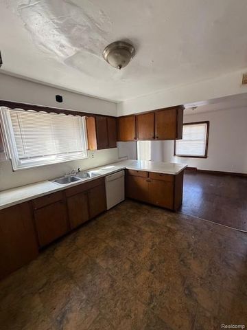 14150 Fairmount Drive, Detroit, MI 48205