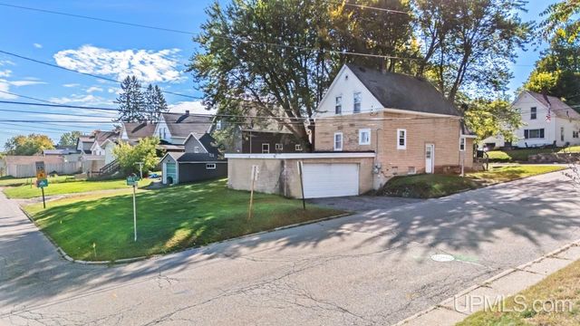 1001 Forest Street, Niagara C-wi, WI 54151