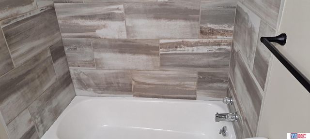 7321 York Lane, Lincoln, NE 68505