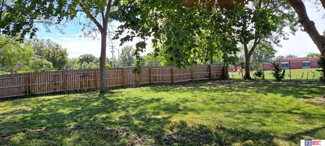 7321 York Lane, Lincoln, NE 68505