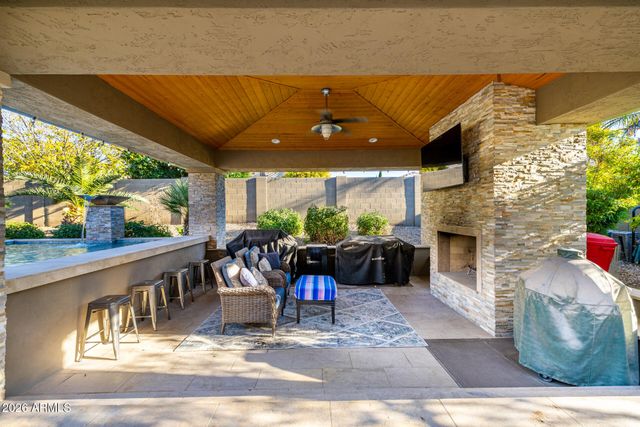 21943 E DESERT HILLS Drive, Queen Creek, AZ 85142