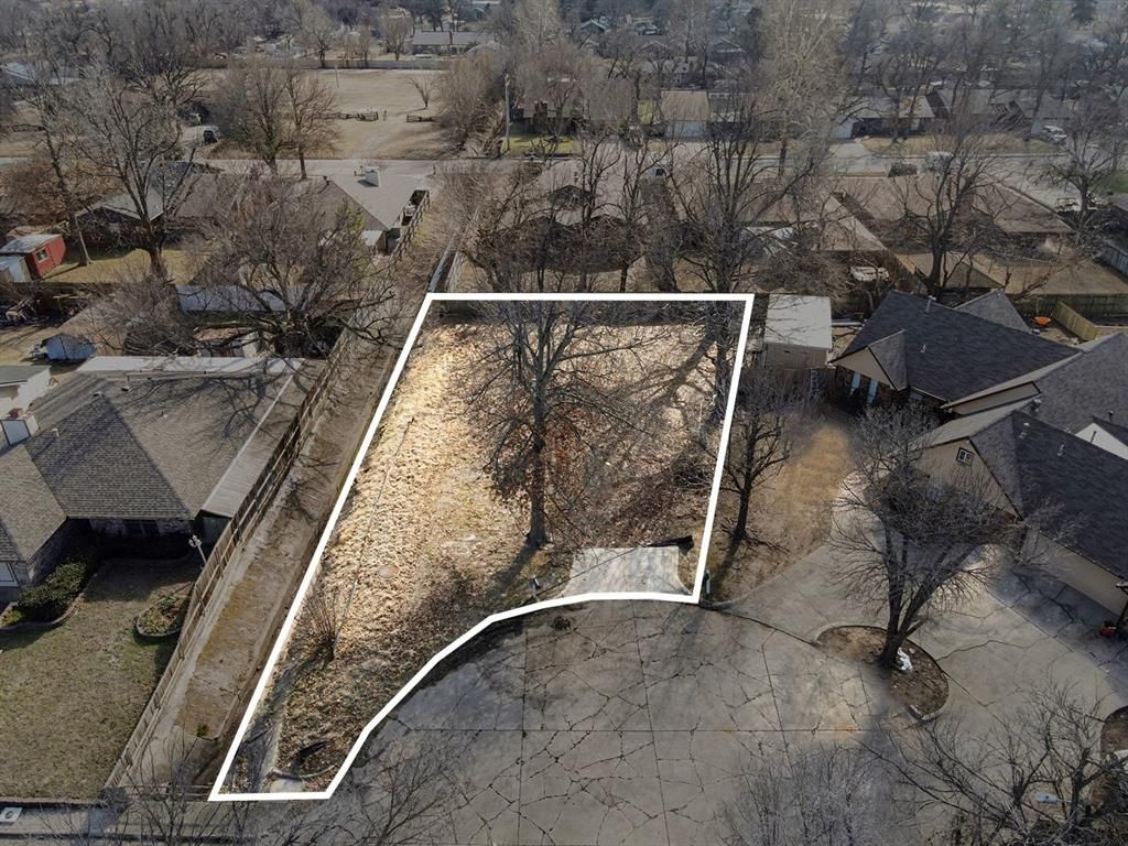 Image 2 of property listing at 6400 NW 31st Terrace, Bethany, OK 73008