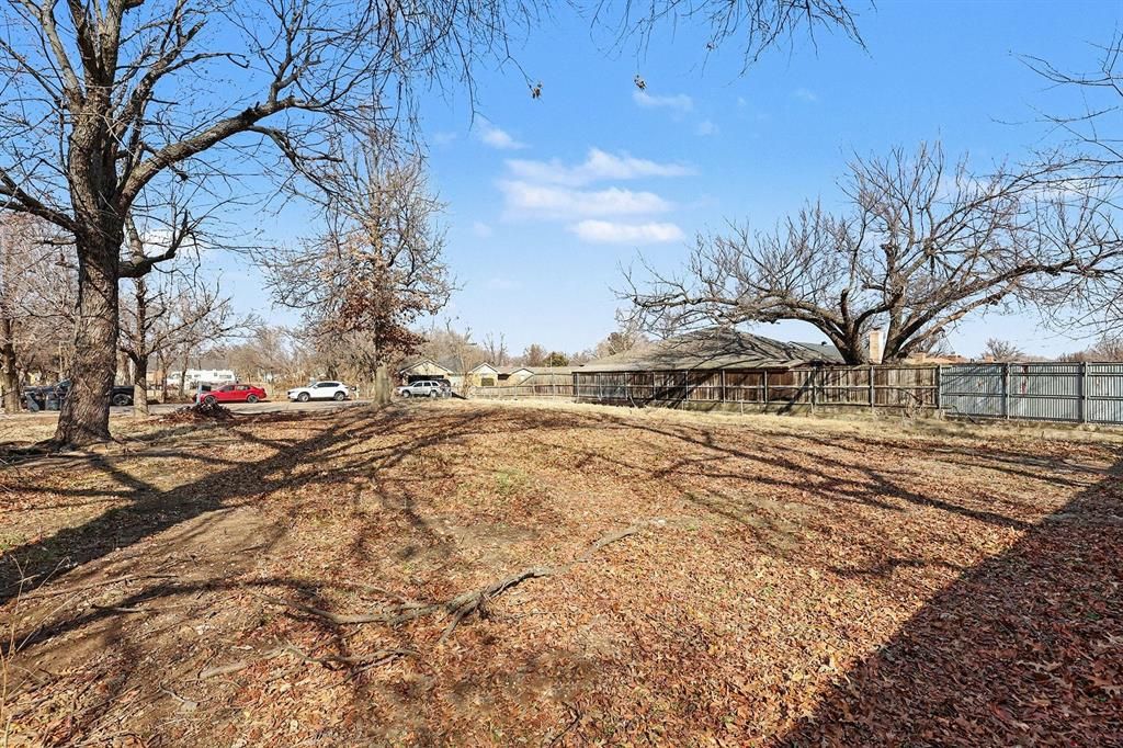 Image 8 of property listing at 6400 NW 31st Terrace, Bethany, OK 73008