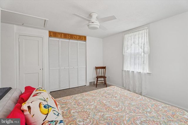 2530 WOODLEIGH RD, Havertown, PA 19083