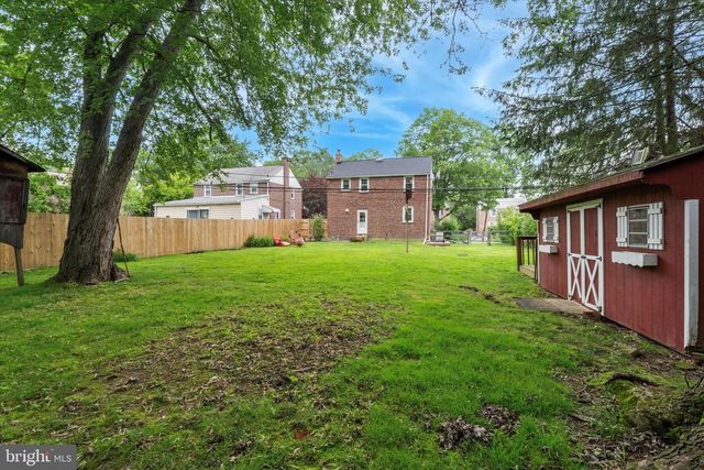2530 WOODLEIGH RD, Havertown, PA 19083