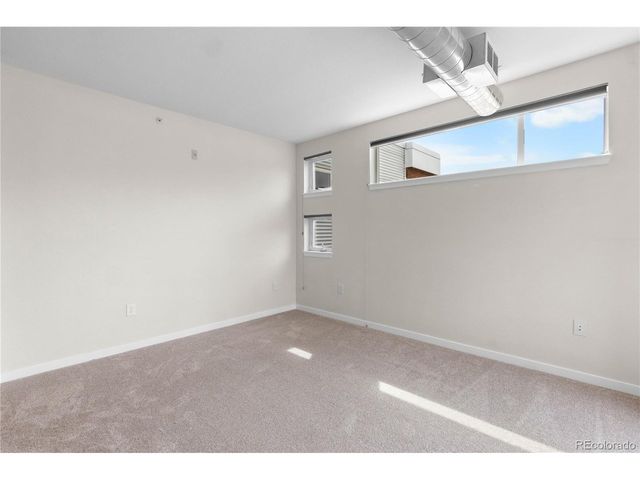 2830 E College Ave 401, Boulder, CO 80303