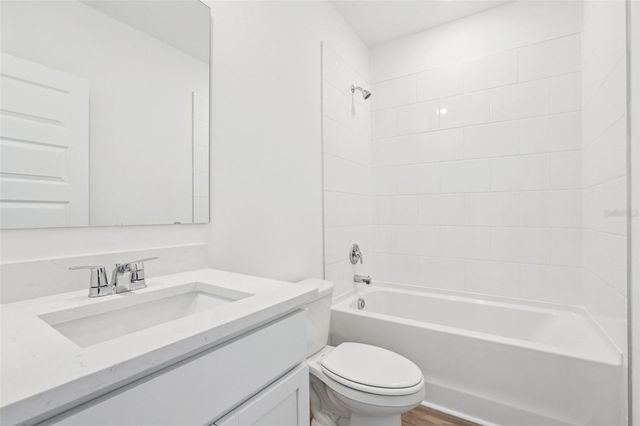 5384 CLOUDBERRY AVENUE, Lakeland, FL 33811