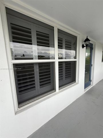 2929 SE Ocean Boulevard 143-10, Stuart, FL 34996