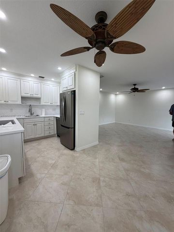 2929 SE Ocean Boulevard 143-10, Stuart, FL 34996