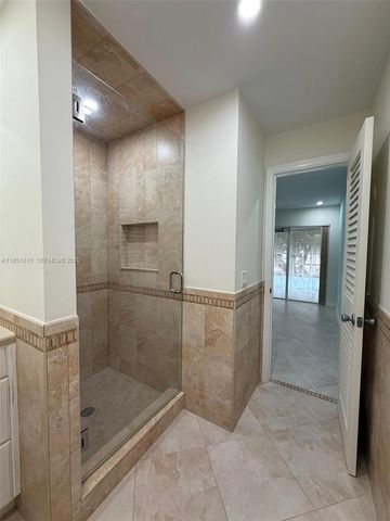 2929 SE Ocean Boulevard 143-10, Stuart, FL 34996