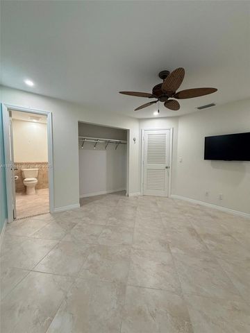 2929 SE Ocean Boulevard 143-10, Stuart, FL 34996