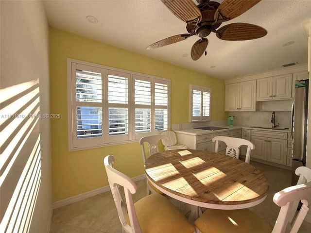 2929 SE Ocean Boulevard 143-10, Stuart, FL 34996