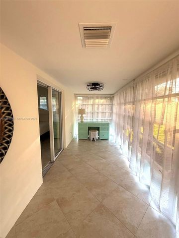 2929 SE Ocean Boulevard 143-10, Stuart, FL 34996