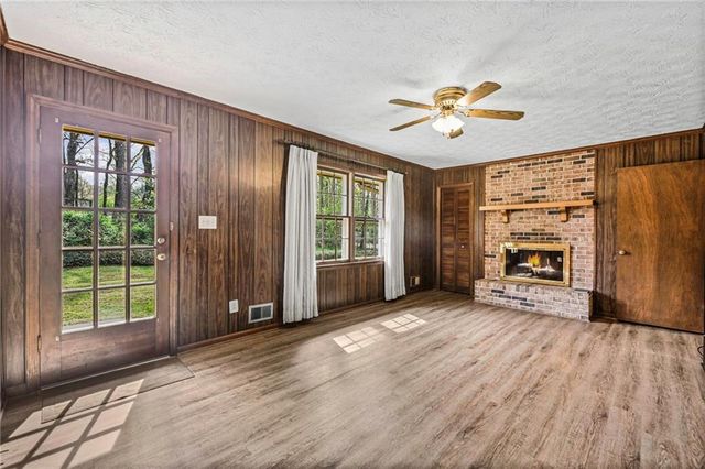 8918 Thornton Boulevard, Jonesboro, GA 30236