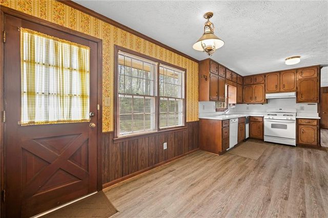 8918 Thornton Boulevard, Jonesboro, GA 30236