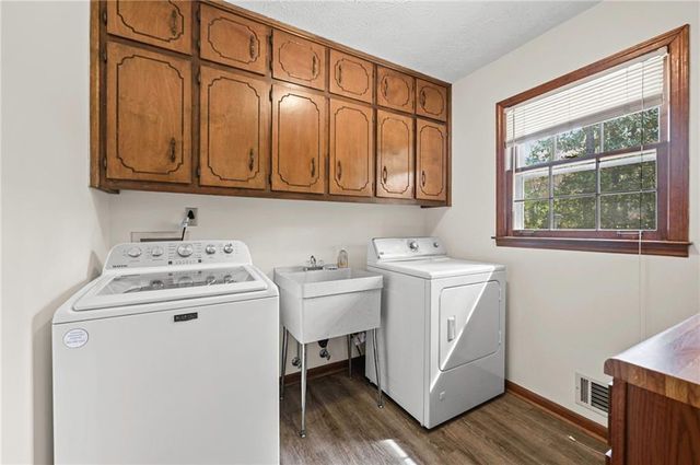 8918 Thornton Boulevard, Jonesboro, GA 30236