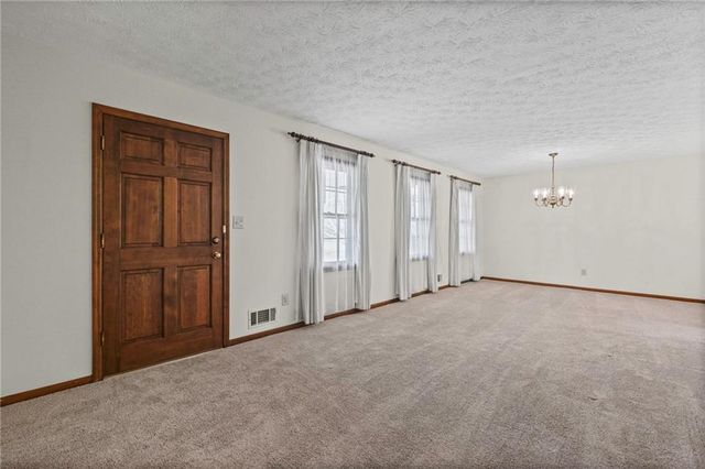 8918 Thornton Boulevard, Jonesboro, GA 30236