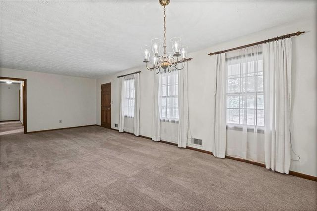 8918 Thornton Boulevard, Jonesboro, GA 30236