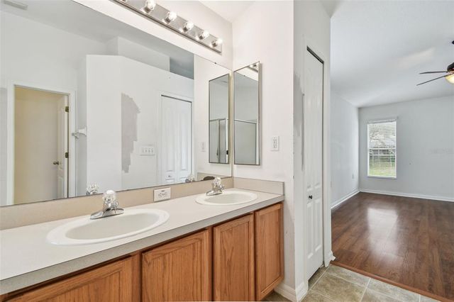15709 LEATHERLEAF LANE, Land O Lakes, FL 34638