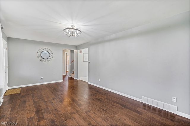 4095 Kirk Road, Youngstown, OH 44511