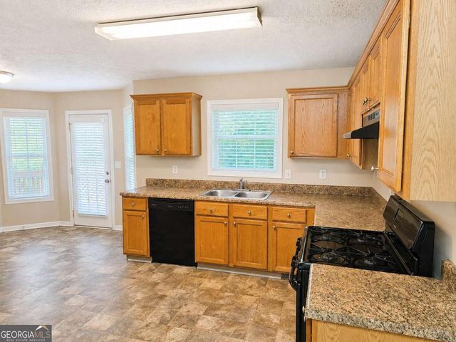 1568 Pulaski Court, Suwanee, GA 30024