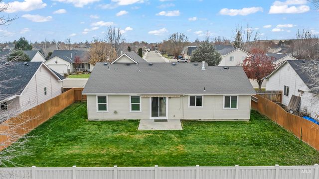 658 E Huckleberry Ct, Kuna, ID 83634