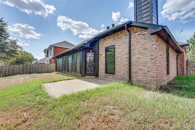 144 Woodcreek Drive, Rockwall, TX 75032