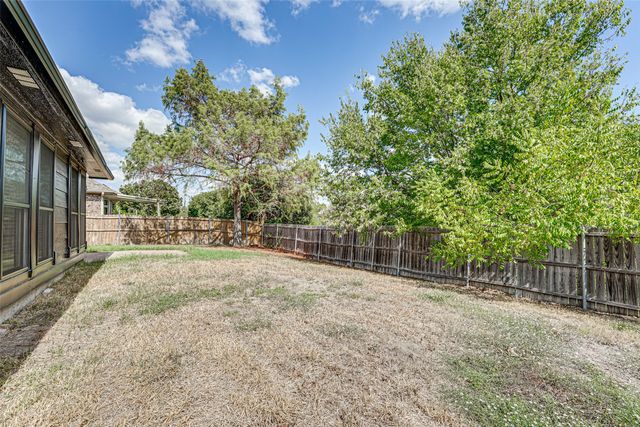 144 Woodcreek Drive, Rockwall, TX 75032
