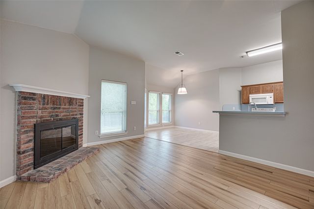 144 Woodcreek Drive, Rockwall, TX 75032