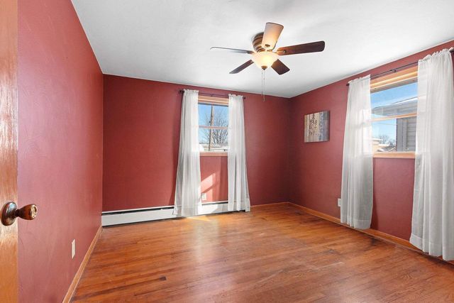 1865 BOND STREET, Green Bay, WI 54303