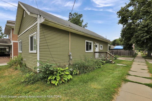 435 N Magnolia Avenue, Lansing, MI 48912