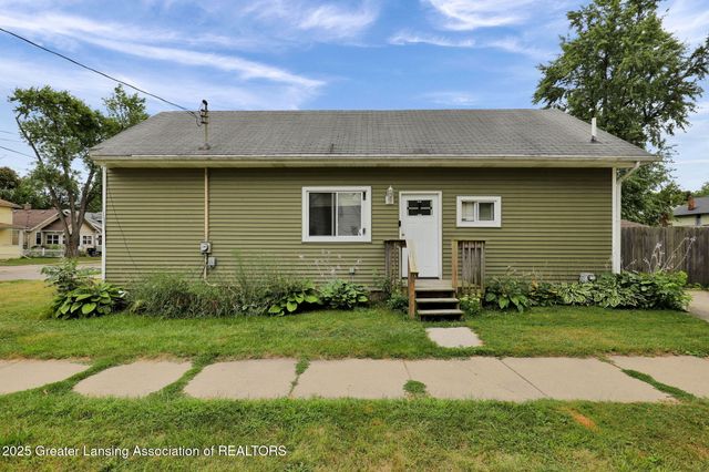 435 N Magnolia Avenue, Lansing, MI 48912