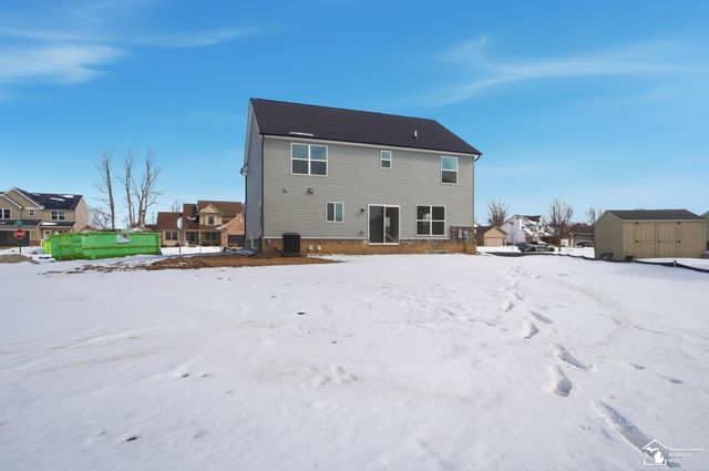 4150 Swan Ridge Lane, Newport, MI 48166